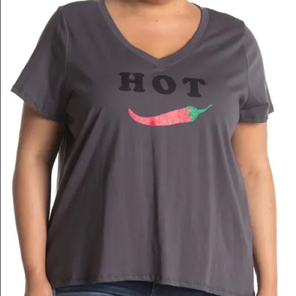 Knit Riot V-Neck Hot Pepper Tee in Charcoal-2X